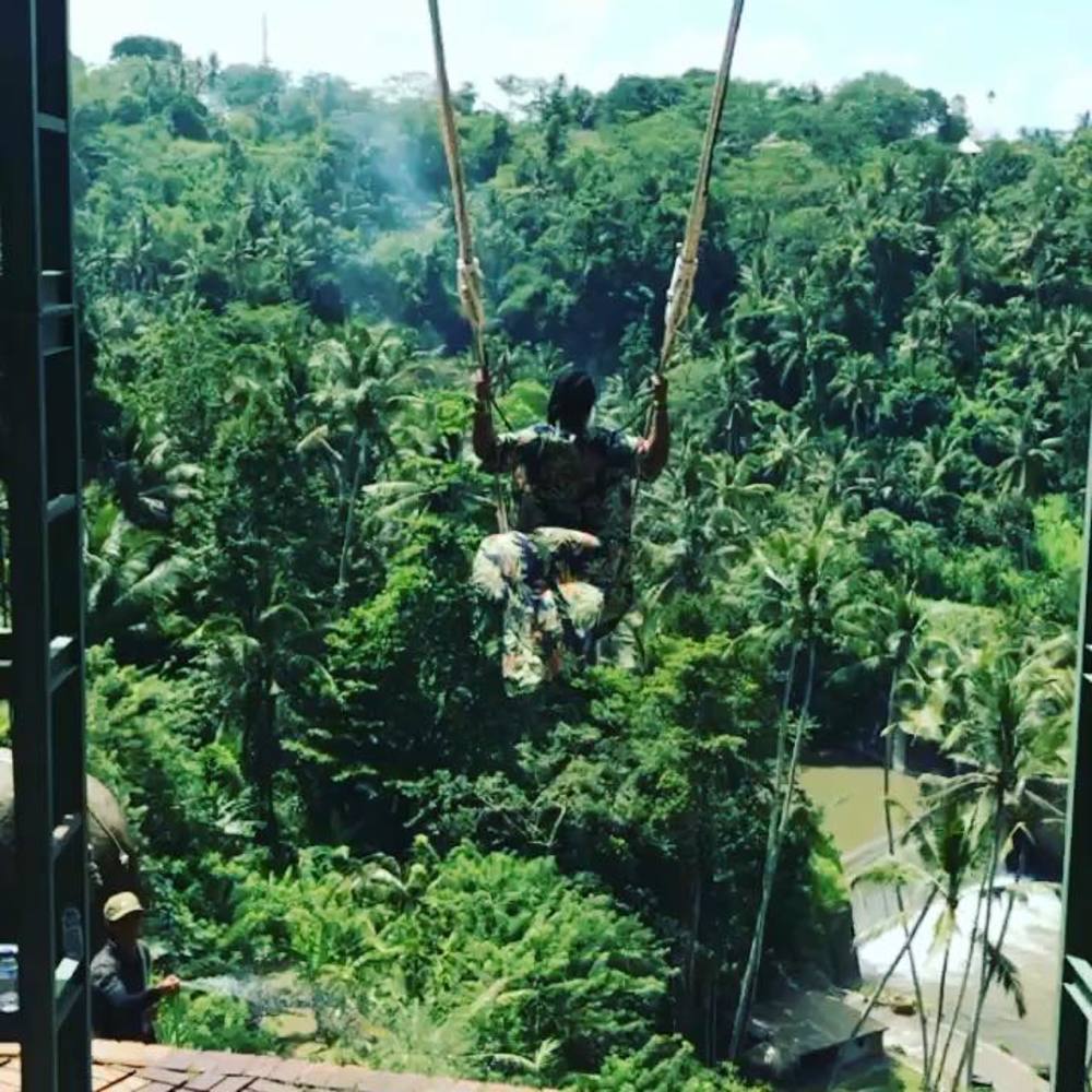 Meet your Posher, Joëlle